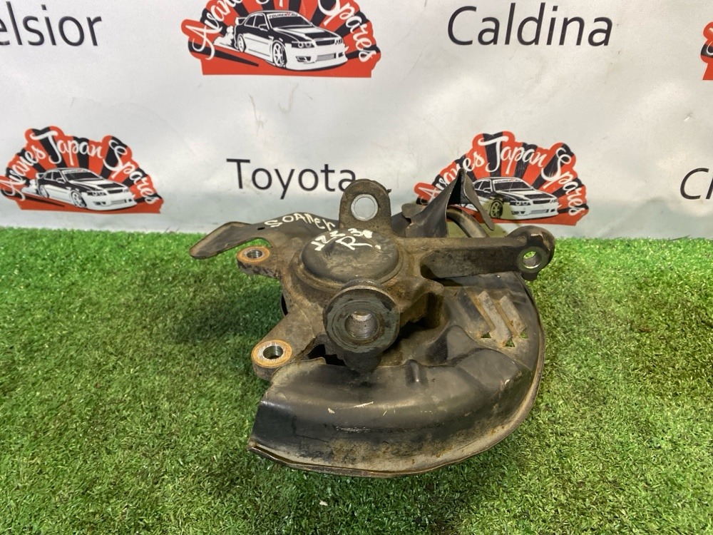 Кулак поворотный Toyota Soarer JZZ30 1999 перед. прав. (б/у)