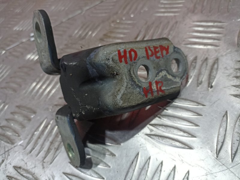 Петля двери Hyundai Elantra IV / HD СЕДАН 1.6 (G4FC) 2008 перед. прав. (б/у)