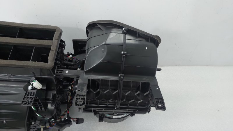 Корпус отопителя Chery Tiggo 4 Pro T19 SQRE4T15C 2023 (б/у)