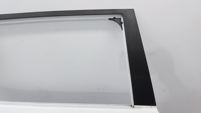 Дверь Chery Tiggo 4 Pro T19 SQRE4T15C 2023 задн. прав. (б/у) Дверь Chery Tiggo 4 Pro T19 SQRE4T15C 2023 задн. прав. (б/у)