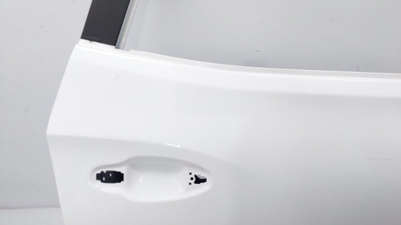 Дверь Chery Tiggo 4 Pro T19 SQRE4T15C 2023 задн. прав. (б/у) Дверь Chery Tiggo 4 Pro T19 SQRE4T15C 2023 задн. прав. (б/у)