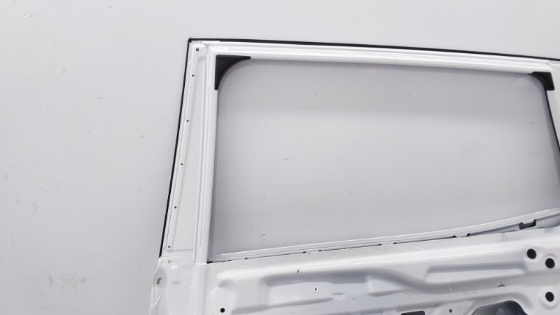 Дверь Chery Tiggo 4 Pro T19 SQRE4T15C 2023 задн. прав. (б/у) Дверь Chery Tiggo 4 Pro T19 SQRE4T15C 2023 задн. прав. (б/у)