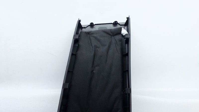 Обшивка центральной стойки левая Tiggo 7 Pro Plug-In-Hybrid 2022 T1E SQRF4J16