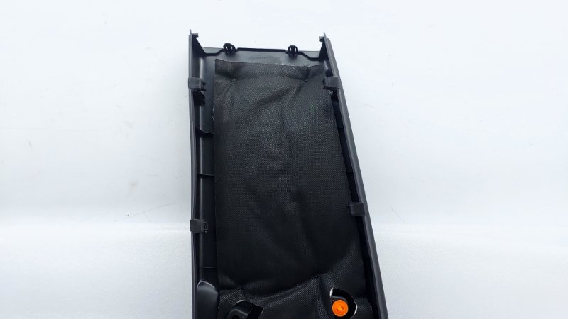Обшивка центральной стойки правая Tiggo 7 Pro Plug-In-Hybrid 2022 T1E SQRF4J16