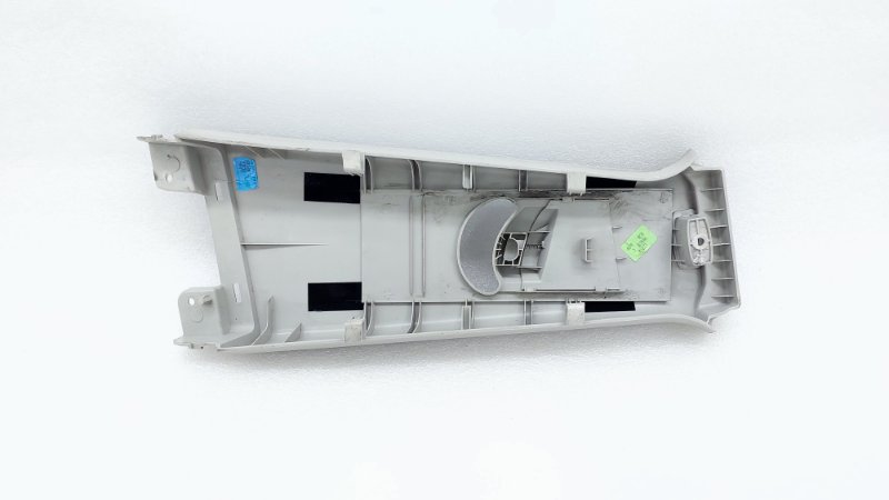Обшивка центральной стойки левая LX 2023 T1C SQRF4J20