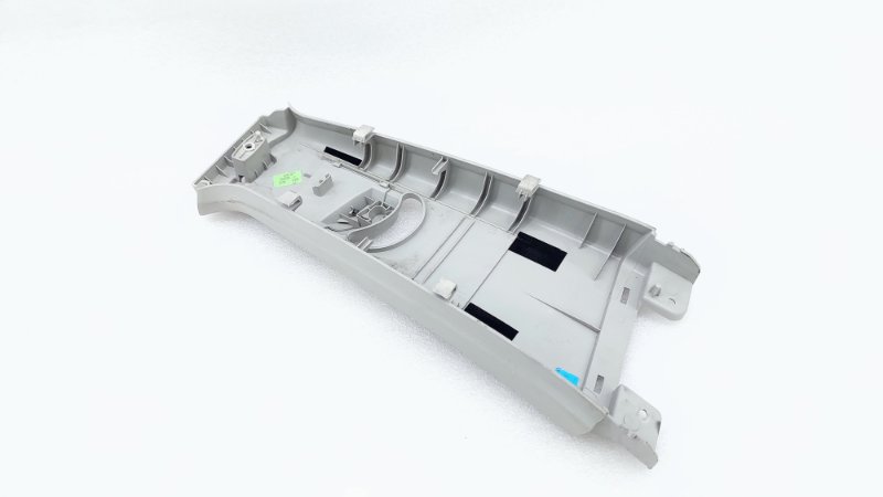 Обшивка центральной стойки левая LX 2023 T1C SQRF4J20
