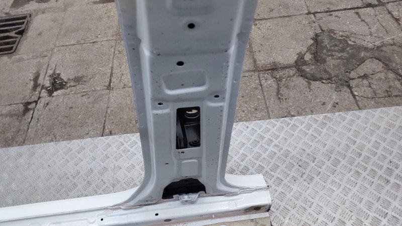 Порог со стойкой правый F7 2019 GW4B15