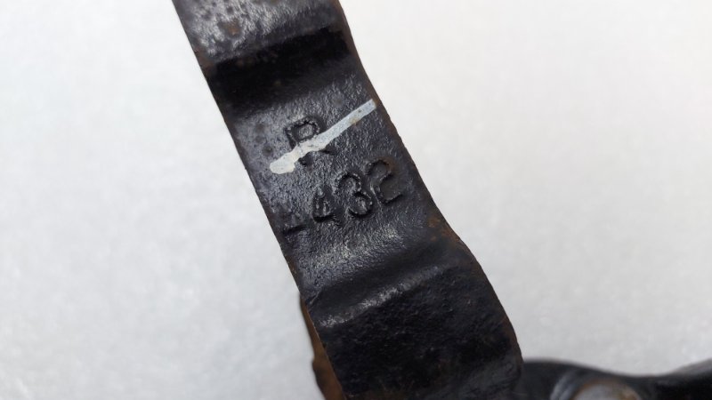 Кулак поворотный передний правый J7 2022 HFC4GB2.4E