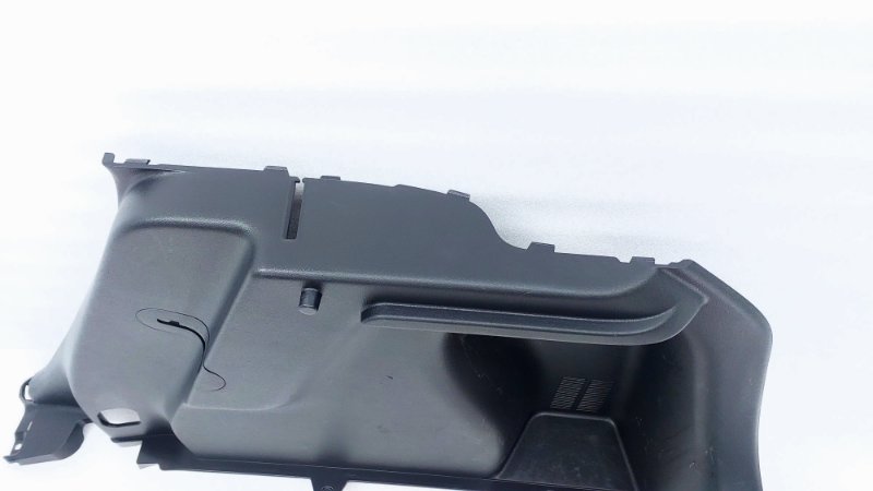 Обшивка багажника правая Rio X-Line 2020 FB G4FG