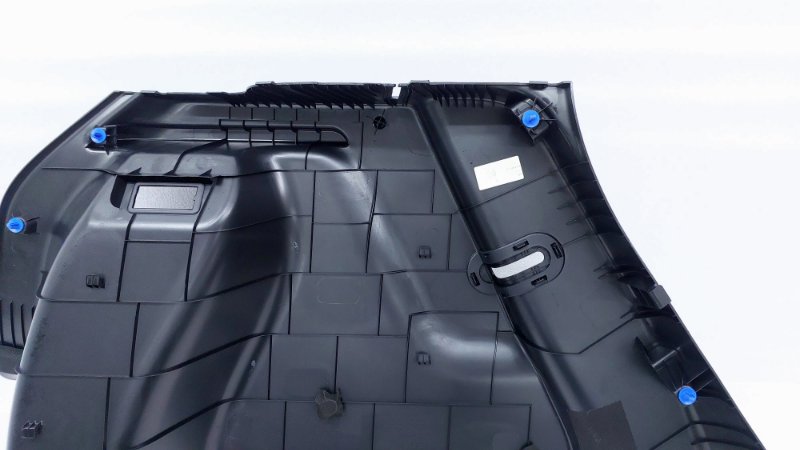 Обшивка багажника правая Rio X-Line 2020 FB G4FG