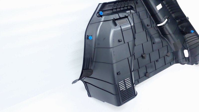 Обшивка багажника правая Rio X-Line 2020 FB G4FG