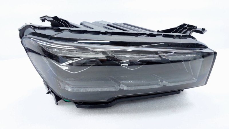 Фара Geely Monjaro KX11 JLH4G20TDB 2022 перед. прав. (б/у)