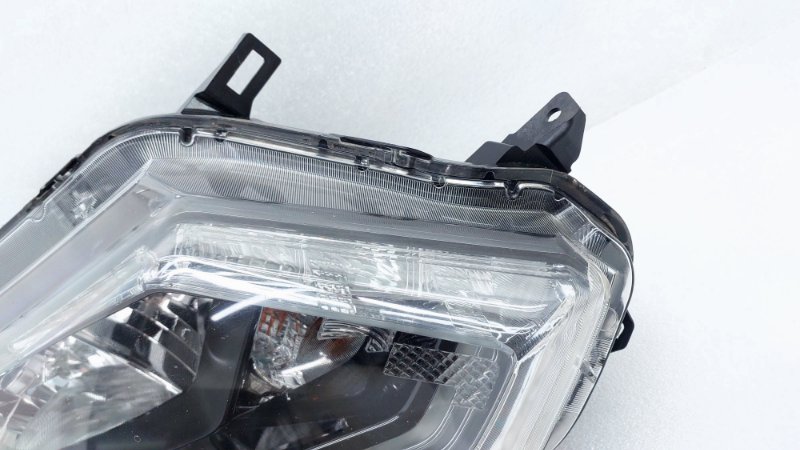 Фара правая X-Trail 2017 T32 MR20DD