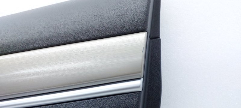 Обшивка двери Geely Coolray SX11 JLH-3G15TD 2020 перед. прав. (б/у) Обшивка двери Geely Coolray SX11 JLH-3G15TD 2020 перед. прав. (б/у)