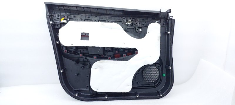 Обшивка двери Geely Coolray SX11 JLH-3G15TD 2020 перед. прав. (б/у) Обшивка двери Geely Coolray SX11 JLH-3G15TD 2020 перед. прав. (б/у)