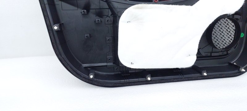 Обшивка двери Geely Coolray SX11 JLH-3G15TD 2020 перед. прав. (б/у) Обшивка двери Geely Coolray SX11 JLH-3G15TD 2020 перед. прав. (б/у)