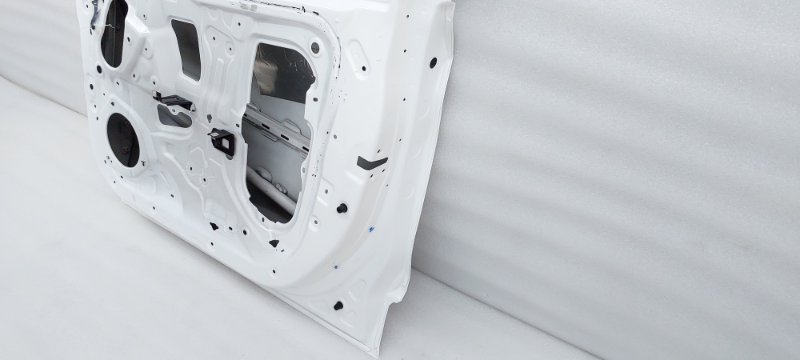 Дверь Geely Coolray SX11 JLH-3G15TD 2020 перед. прав. (б/у)