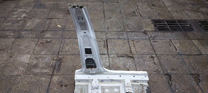 Порог со стойкой Geely Coolray SX11 JLH-3G15TD 2020 лев. (б/у) Порог со стойкой Geely Coolray SX11 JLH-3G15TD 2020 лев. (б/у)