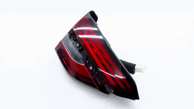 Фонарь Geely Coolray SX11 JLH-3G15TD 2020 задн. лев. (б/у)