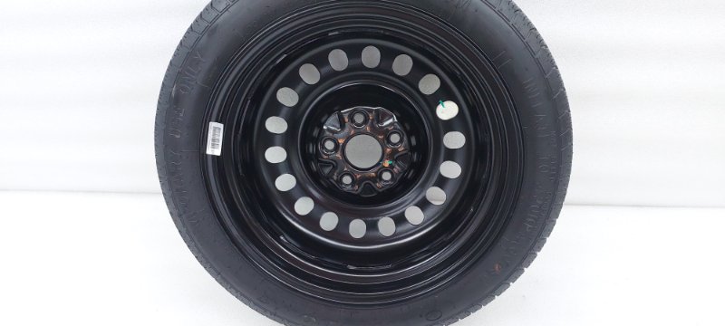 Запасное колесо Geely Coolray SX11 JLH-3G15TD 2020 (б/у) Запасное колесо Geely Coolray SX11 JLH-3G15TD 2020 (б/у)