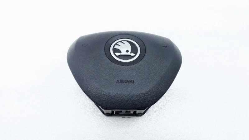 Подушка безопасности в руль Skoda Octavia A7 CZDA 2017 (б/у)