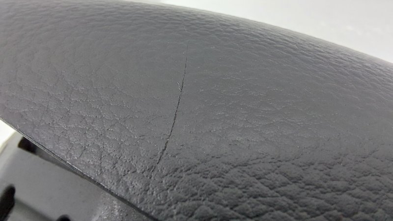 Подушка безопасности в руль Skoda Octavia A7 CZDA 2017 (б/у) Подушка безопасности в руль Skoda Octavia A7 CZDA 2017 (б/у)