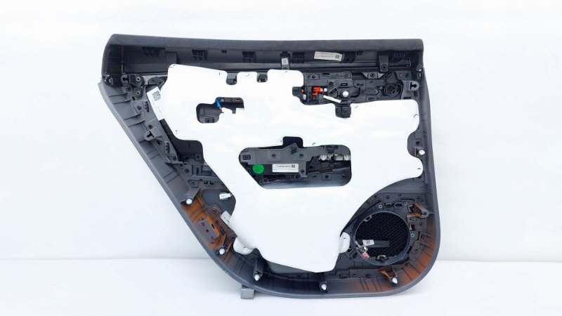 Обшивка двери Zeekr 001 1 2023 задн. прав. (б/у) Обшивка двери Zeekr 001 1 2023 задн. прав. (б/у)