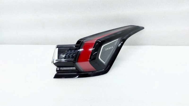 Фонарь Zeekr 001 1 2023 задн. прав. (б/у)