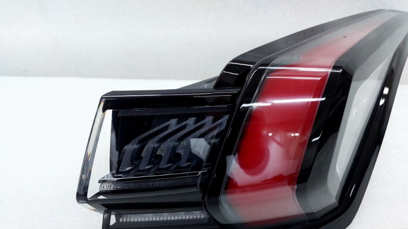 Фонарь Zeekr 001 1 2023 задн. прав. (б/у) Фонарь Zeekr 001 1 2023 задн. прав. (б/у)