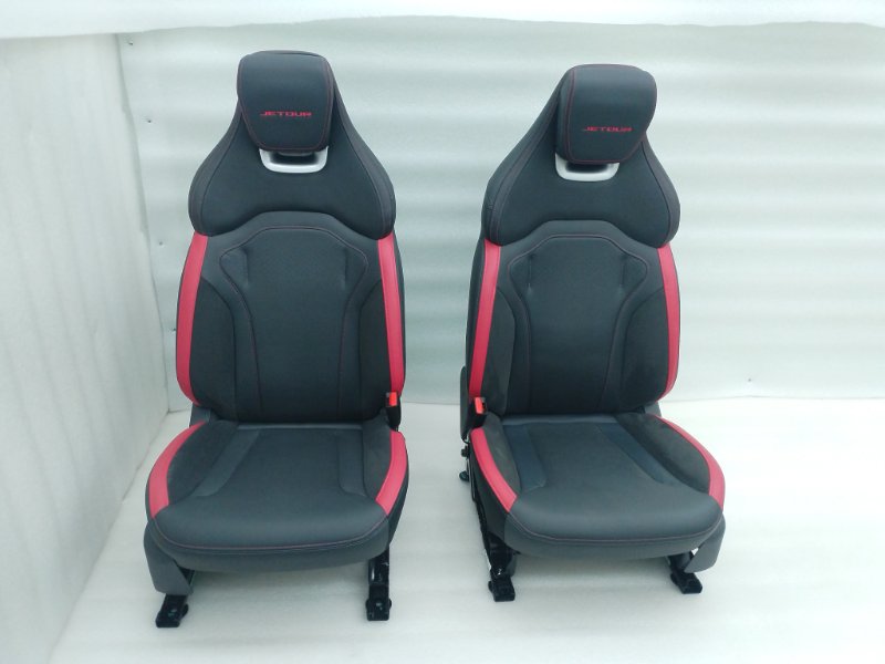 Сиденья комплект Jetour Dashing 1 SQRE4T15C 2024 (б/у) Сиденья комплект Jetour Dashing 1 SQRE4T15C 2024 (б/у)