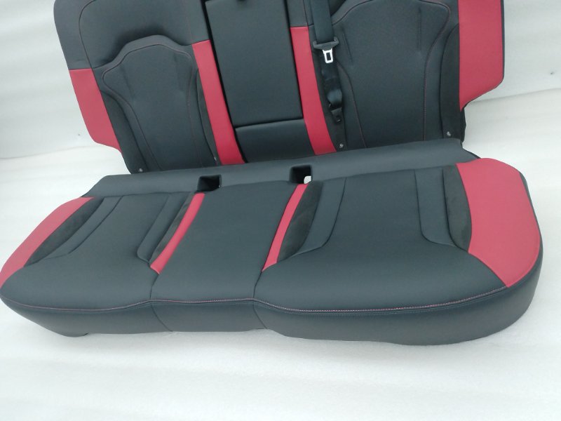 Сиденья комплект Jetour Dashing 1 SQRE4T15C 2024 (б/у) Сиденья комплект Jetour Dashing 1 SQRE4T15C 2024 (б/у)