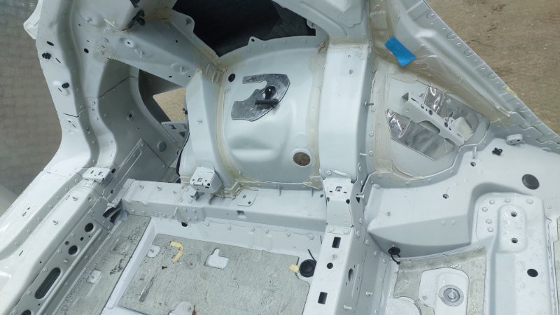 Кузов задняя часть Q8 2019 4MN CVMD