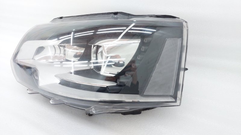 Фара левая Transporter Caravelle 2011 T5 CAAC