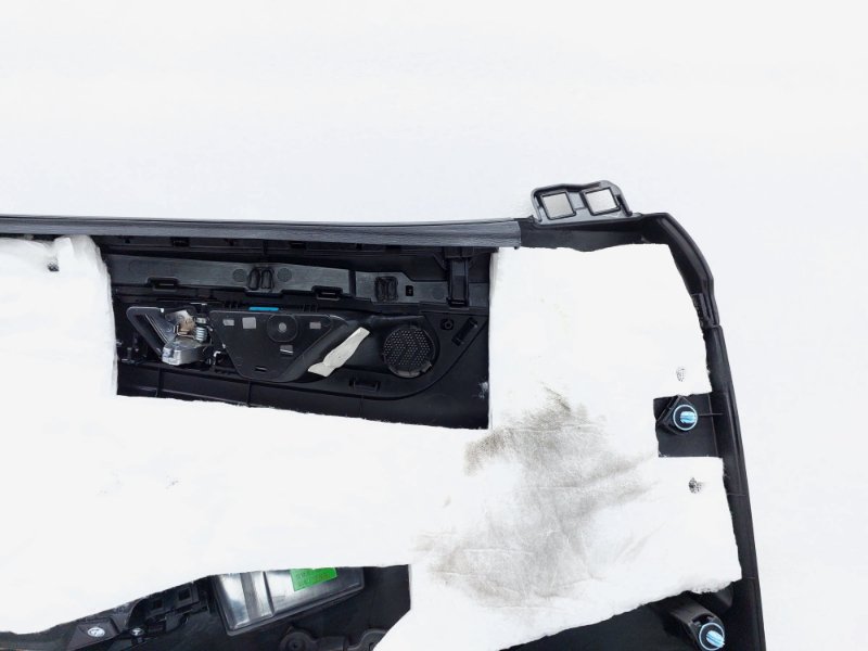 Обшивка двери передняя правая E5 2024 GS11 SQRE4T15C