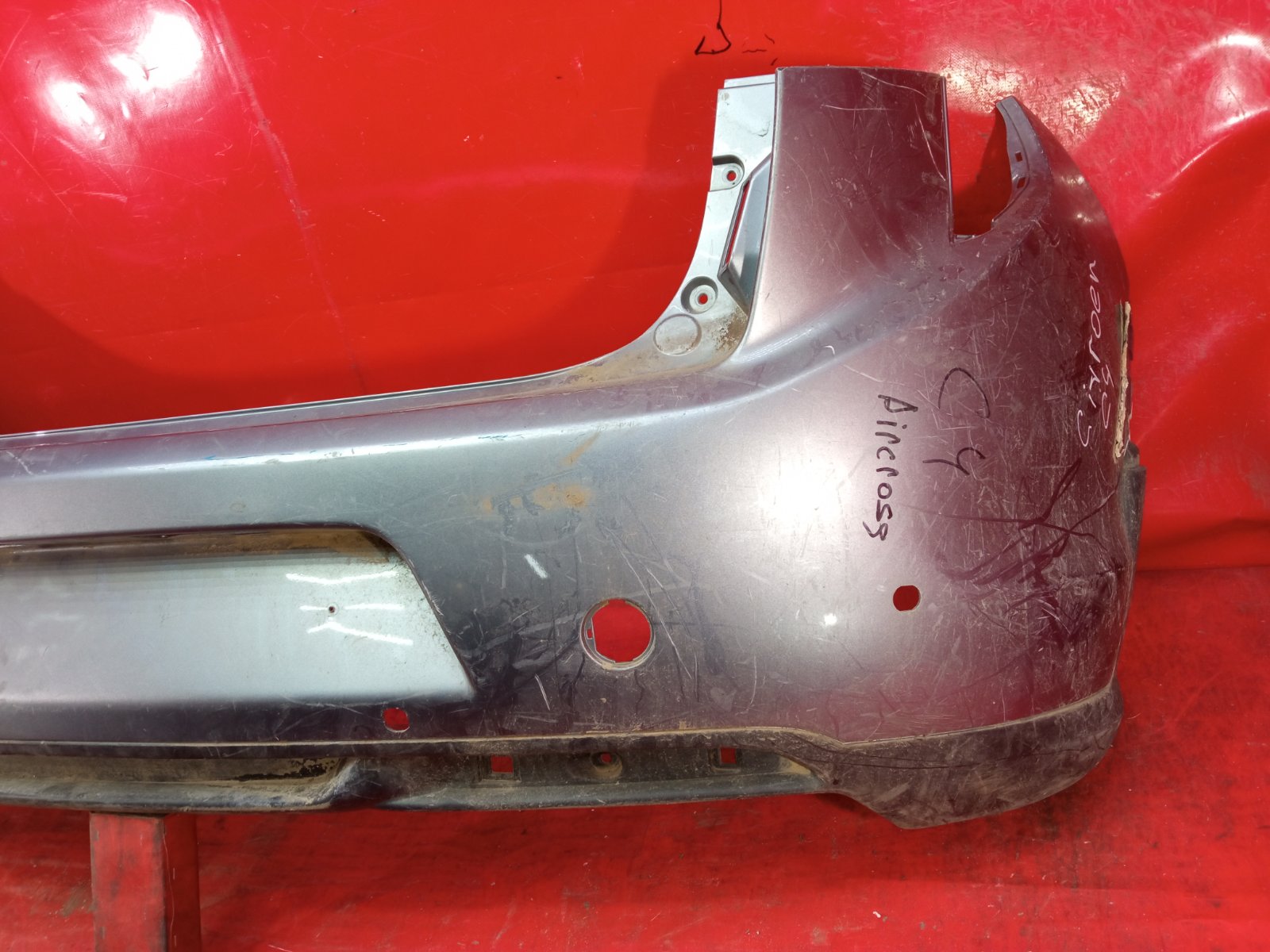 Бампер CITROEN C4 Aircross 1 2012 задн. (б/у) Бампер CITROEN C4 Aircross 1 2012 задн. (б/у)