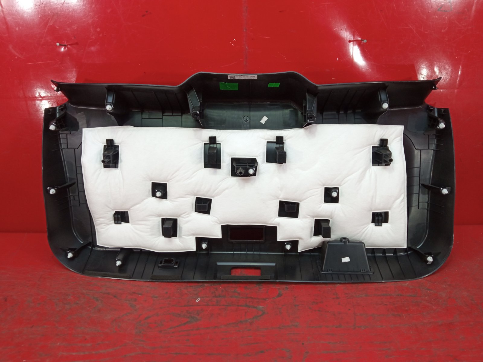 Обшивка двери багажника Exeed VX 1 2021 (б/у)