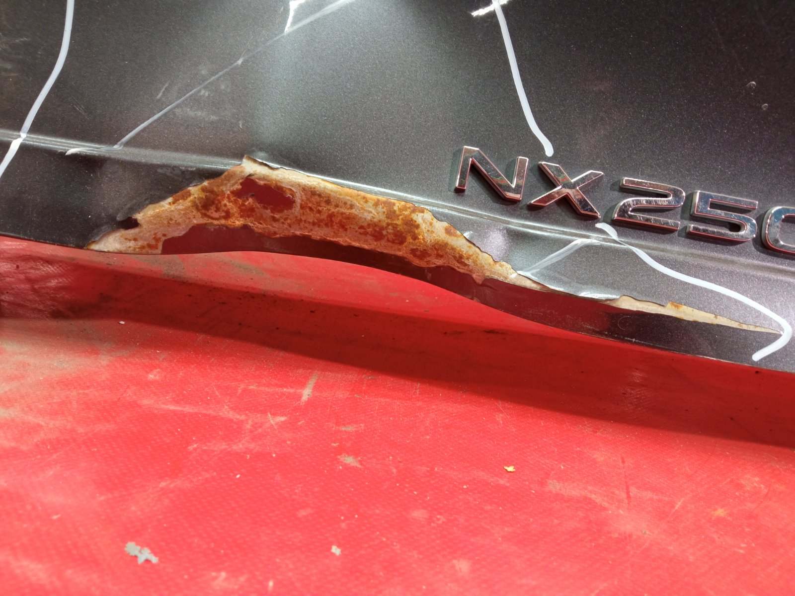 Крышка багажника LEXUS NX 2 2021 (б/у)