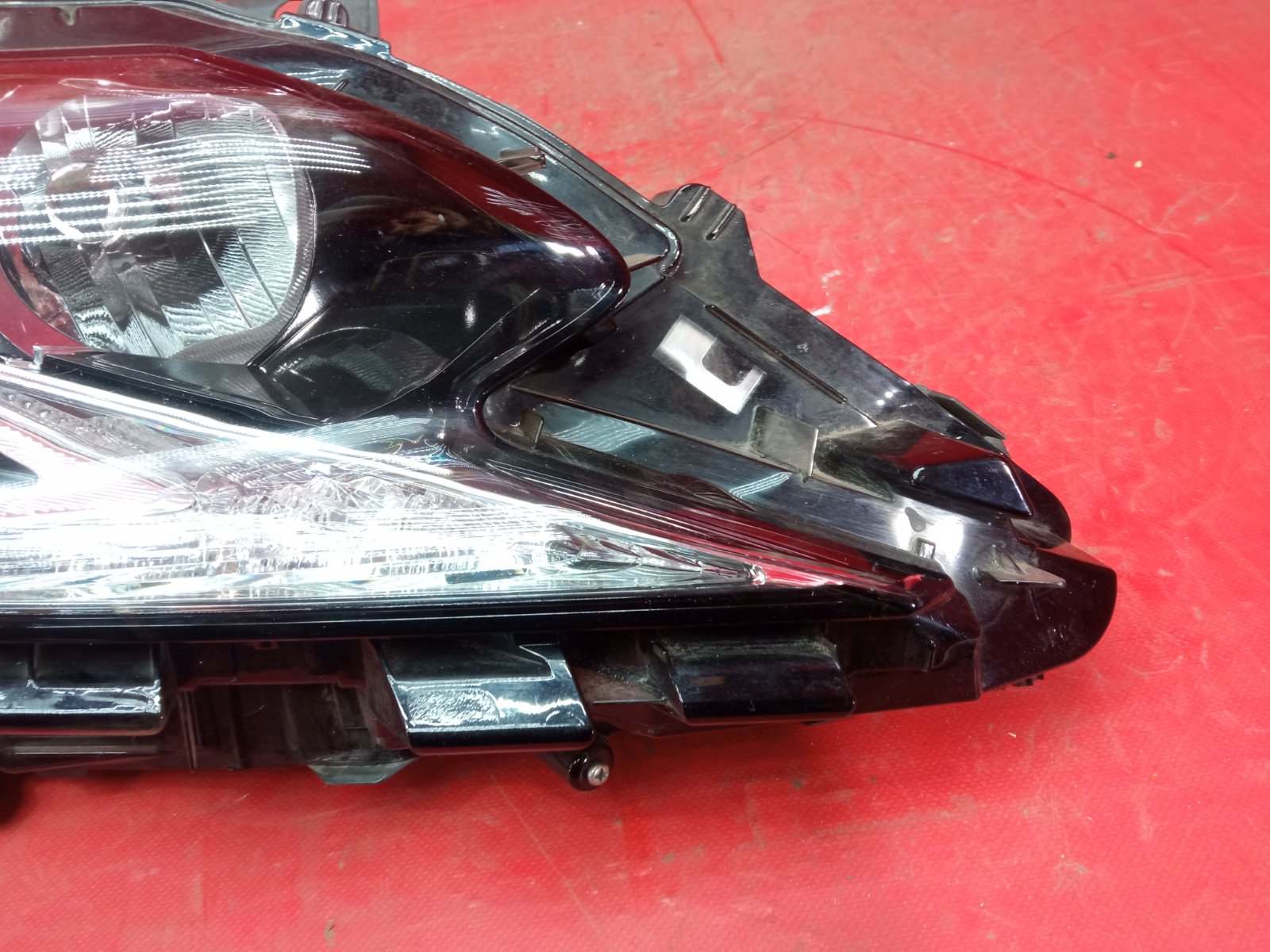 Фара LEXUS ES 6 2015 перед. прав. (б/у)