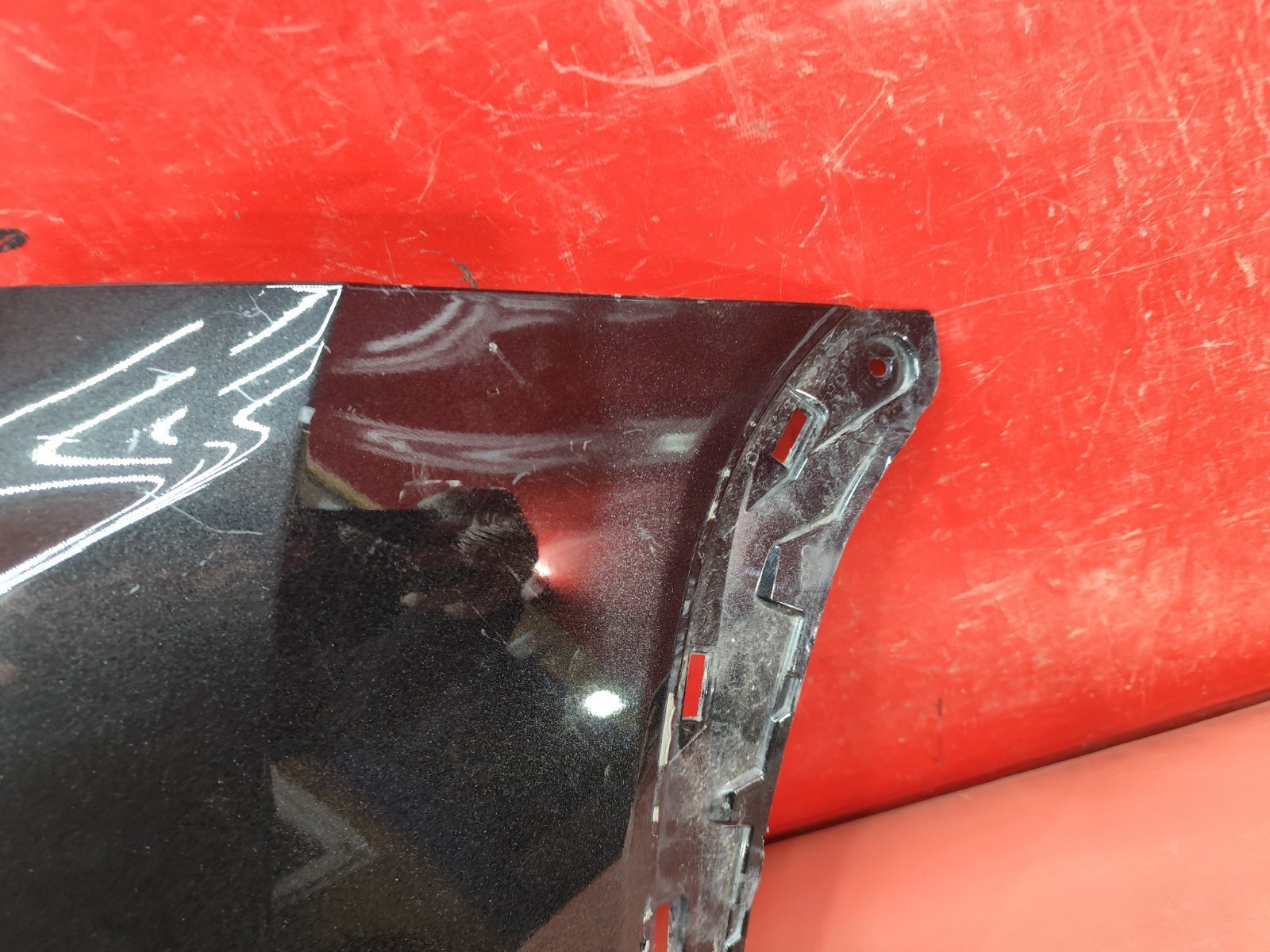 Бампер LEXUS LX 4 2021 перед. лев. (б/у) Бампер LEXUS LX 4 2021 перед. лев. (б/у)