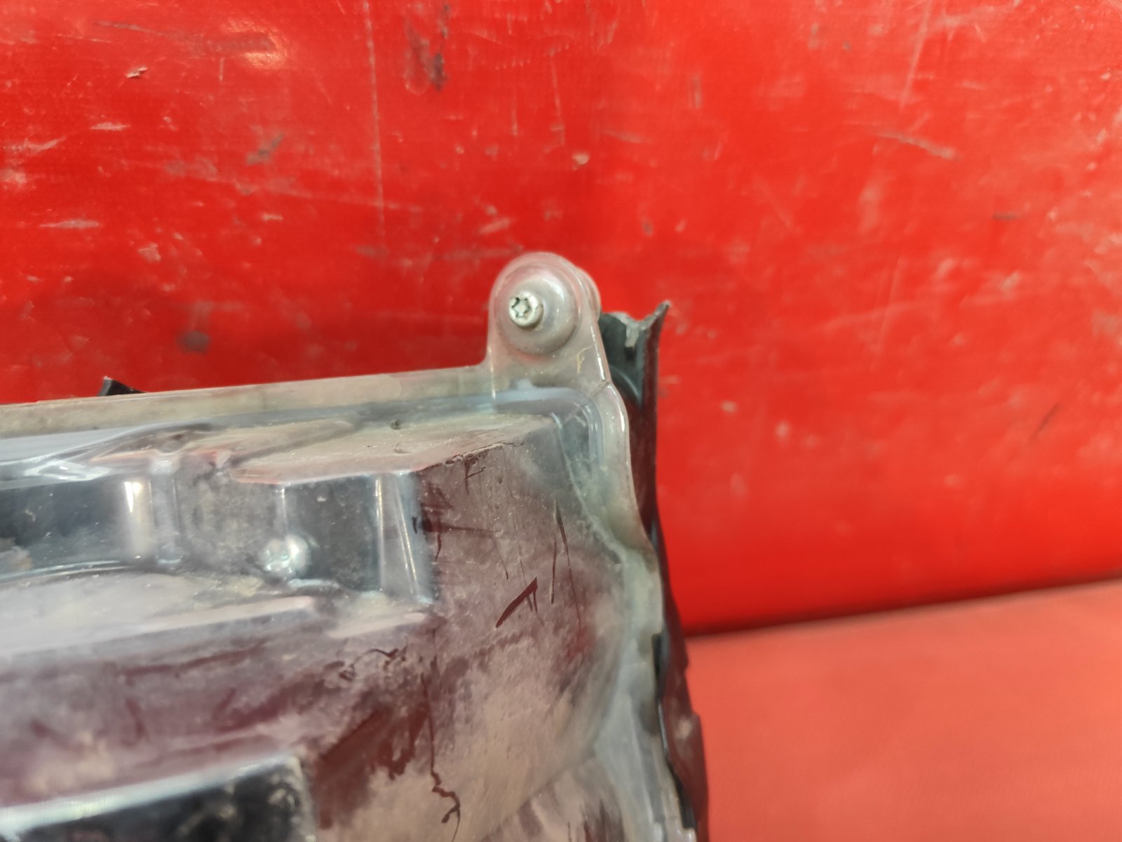 Фара противотуманная LEXUS LX 4 2021 перед. лев. (б/у)