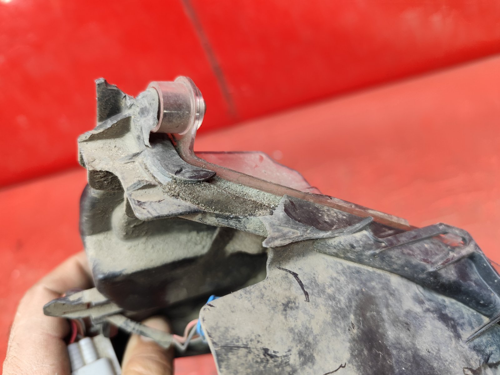 Фара противотуманная LEXUS LX 4 2021 перед. лев. (б/у)