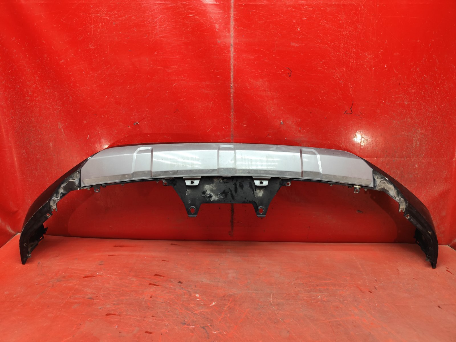 Юбка бампера LEXUS LX 4 2021 перед. (б/у)