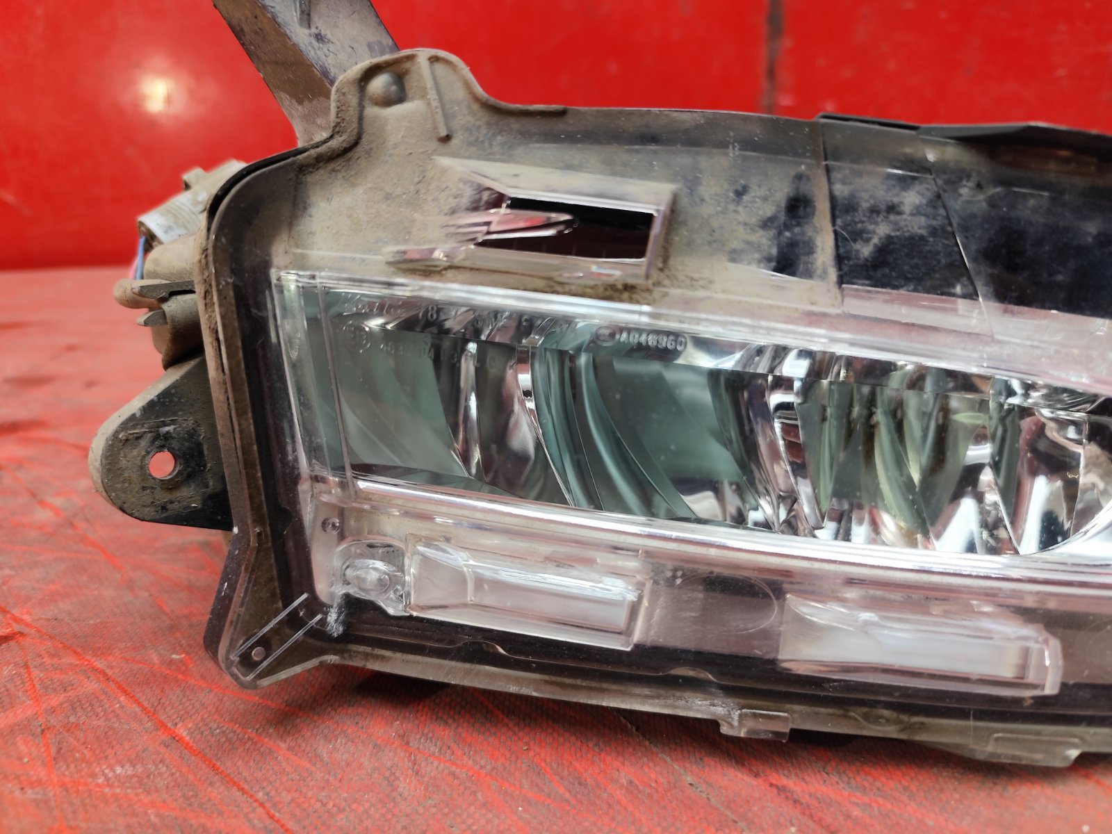 Фонарь противотуманный LED LEXUS NX 1 2014 перед. прав. (б/у) Фонарь противотуманный LED LEXUS NX 1 2014 перед. прав. (б/у)