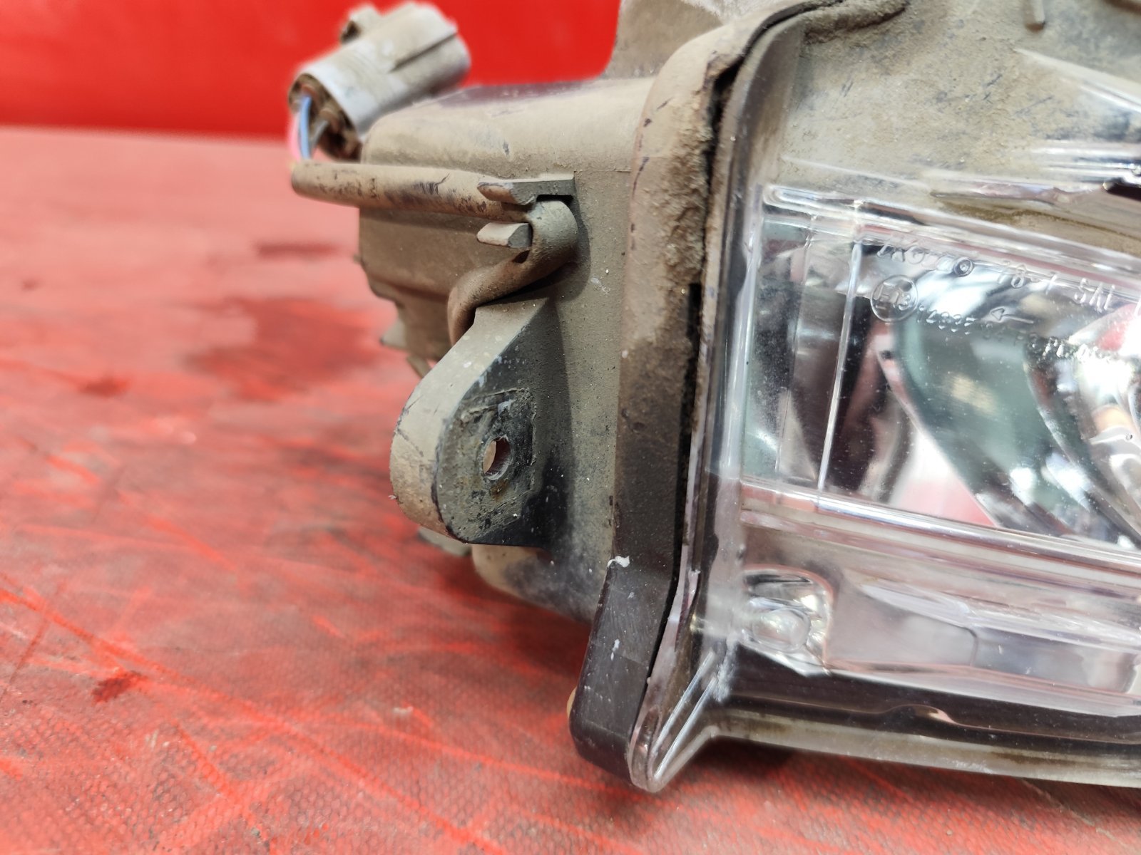 Фонарь противотуманный LED LEXUS NX 1 2014 перед. прав. (б/у) Фонарь противотуманный LED LEXUS NX 1 2014 перед. прав. (б/у)