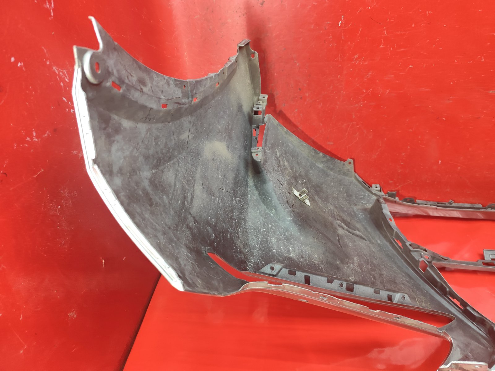 Бампер LEXUS NX 1 2014 перед. (б/у)