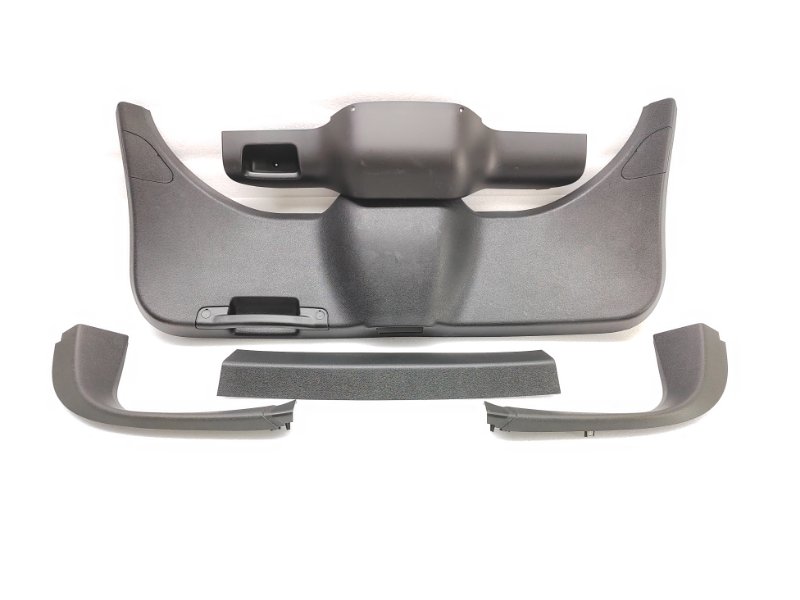 Обшивка двери багажника Ford Kuga 2011 1 2.5 HYDC контрактная