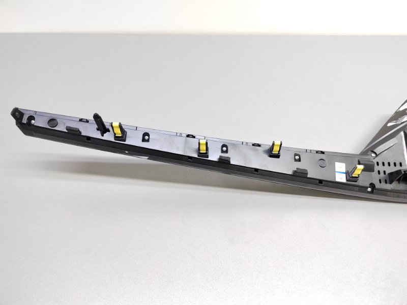 Дисплей компьютера UNI-K 2022