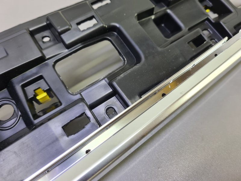 Декоративная накладка торпедо Chery Tiggo 7 Pro 2022 (б/у)