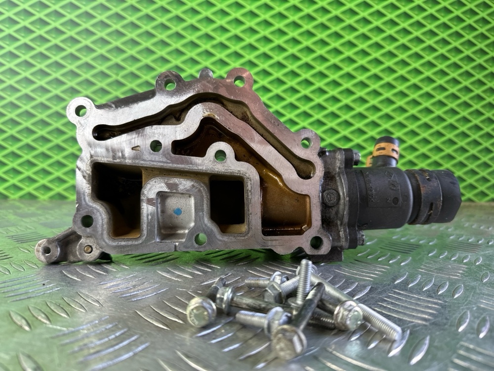 Корпус термостата Renault Symbol 1 K4J712 1.4 98 Л.С. (б/у)