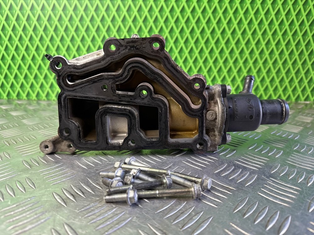 Корпус термостата Renault Scenic 1 K4M708 1.6 107 Л.С. (б/у)